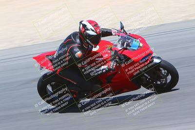 media/Apr-15-2022-Apex Assassins (Fri) [[9fb2e50610]]/Trackday Level 2/Session 4/Turn 7 From Tower/